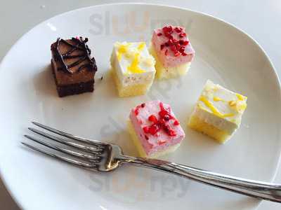 和田倉噴水公園レストラン