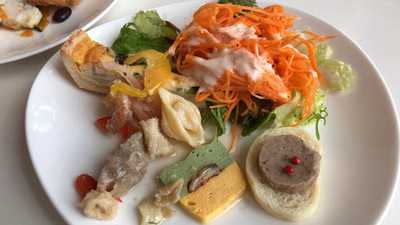 和田倉噴水公園レストラン