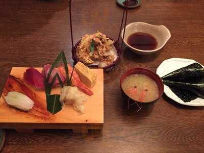 鮨季節の料理青山