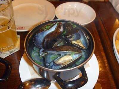 Belgian Beer Cafe Barrel