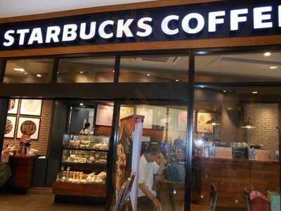 スターバックスコーヒー Nu茶屋町プラス店