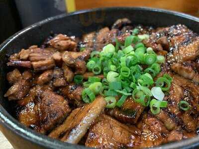 炭焼豚丼 豚野郎