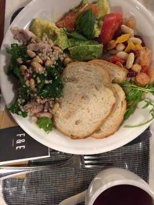 フランツ アンド エヴァンス ロンドン 表参道店