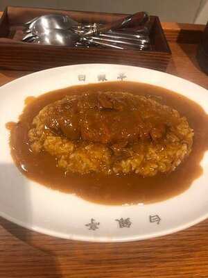カレー専門店 白銀亭 本町駅店
