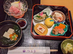 日本料理 つる家  なんばダイニングメゾン店