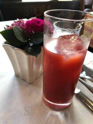 エル ポニエンテ