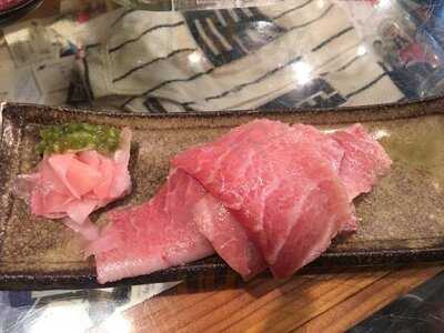 立ち寿司ホルモン　新鮮や