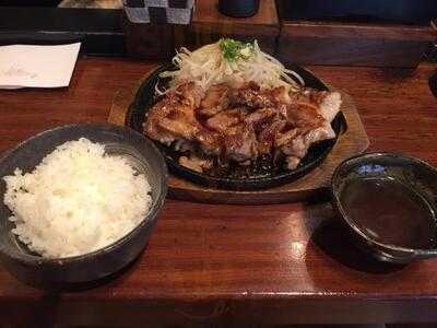 焼肉萬野 ホルモン舗 三休橋