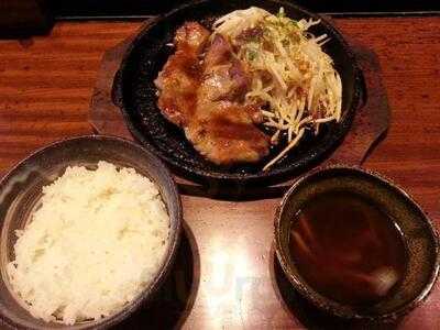 焼肉萬野 ホルモン舗 三休橋