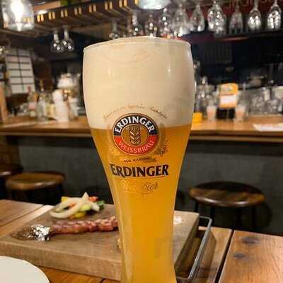 サル ・ベーコン 西天満店