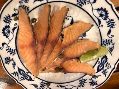 サル ・ベーコン 西天満店