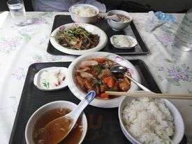 勝沼飯店