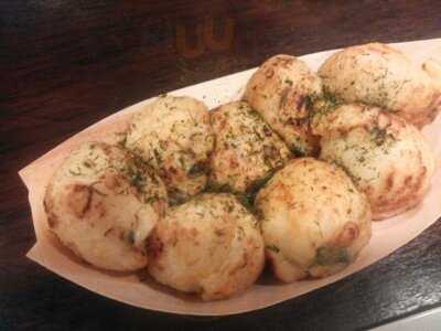 生ビールとたこ焼き佐藤