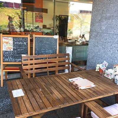 ケーキ & カフェ ボナボン Bon'n'bon大阪 十三