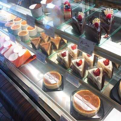 ケーキ & カフェ ボナボン Bon'n'bon大阪 十三