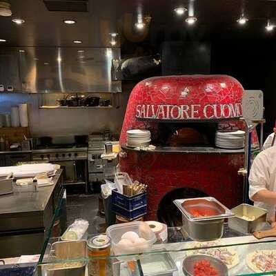 サルヴァトーレクオモ 代々木