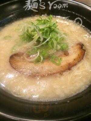 麺ズルーム 神虎 南森町店