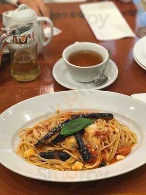 アハアイナ なんばダイニングメゾン店