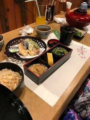 京の味処 うえ村