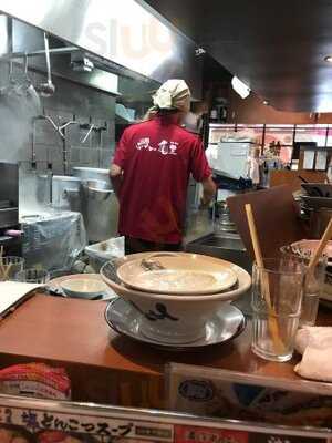 九州らーめん 亀王 森之宮店