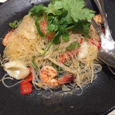 ベトナム料理 バインセオサイゴン 有楽町店