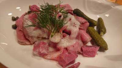 Itarian Restaurant &  Dining Does