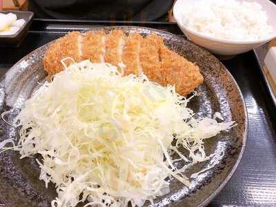 とんかつまるや 有楽町店