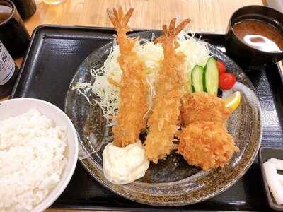 とんかつまるや 有楽町店