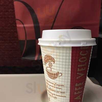 カフェ・ベローチェ 難波西口店