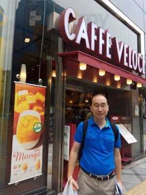 カフェ・ベローチェ 難波西口店