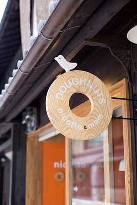 ドーナツカフェ ニコット&マム