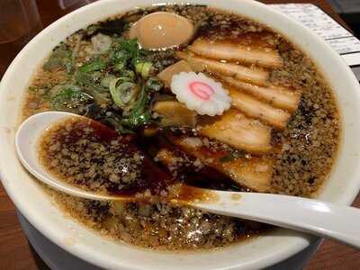 一風堂ＳＨＩＲＯＭＡＲＵ‐ＢＡＳＥ　なんばグランド花月店