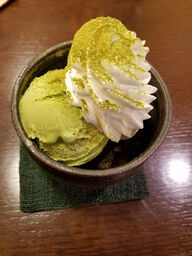 カフェ シェ ヨシコ