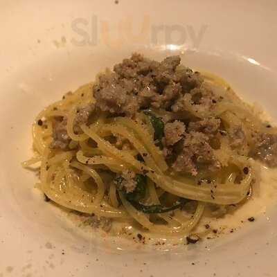 トラットリア ゴデレッチョ