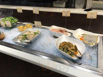 香港蒸龍 ヨドバシ梅田店