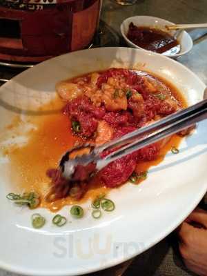 炭火焼肉 キョロちゃん