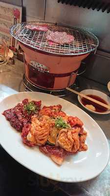 炭火焼肉 キョロちゃん