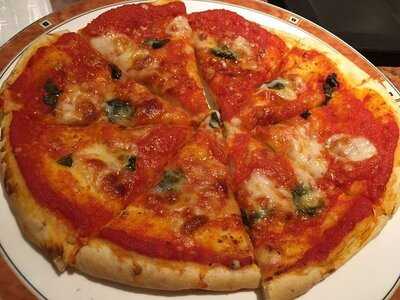 エリオ アンティカ フォルネリア