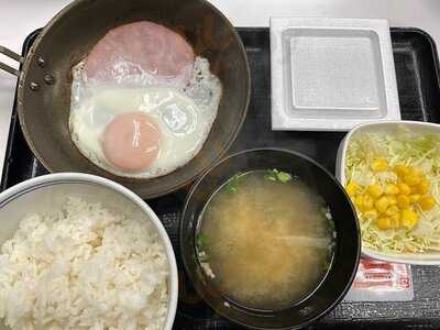 吉野家 新宿南口店