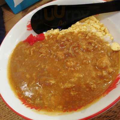 ホームラン食堂