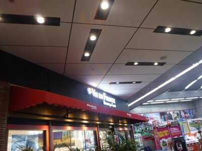 Vie De France秋葉原ベーカリー＆カフェ