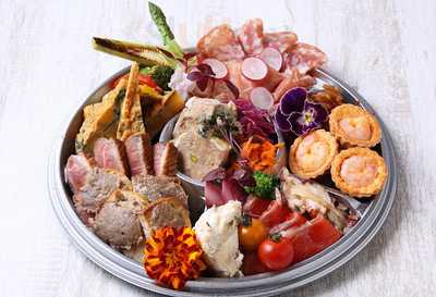 ドローイング ハウス オブ ヒビヤ