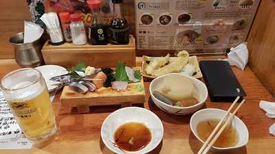 吾作どん 本町店