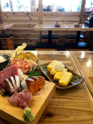 吾作どん 本町店