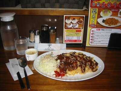 キッチン・ゴン 御所東店