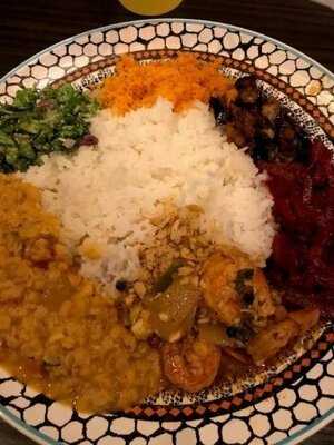 すりらんかごはん ハルカリ