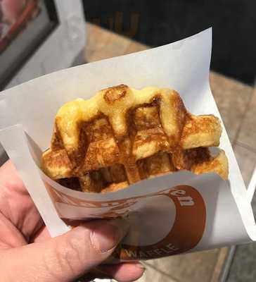 マネケン Jr秋葉原駅店