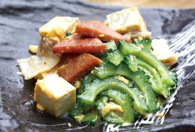 沖縄料理 しーさ 茶屋町店