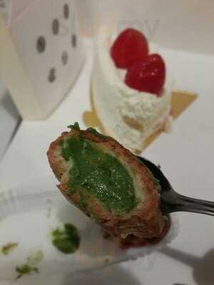 パティスリー サダハル アオキ パリ 渋谷ヒカリエ Shinqs店