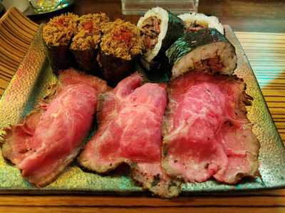 佰食屋 肉寿司専科